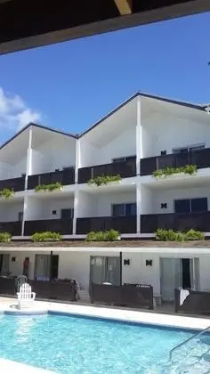 Tropical Sunset Beach Apartment Hotel - Havuz