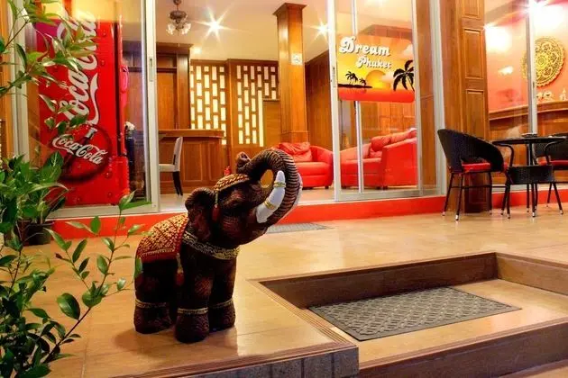 Tropical Sunset Hotel Patong - Dış Mekan