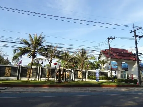 Tropicana Beach Villa at VIP Resort - Dış Mekan