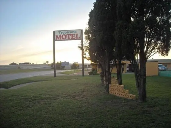 Tropicana Motel