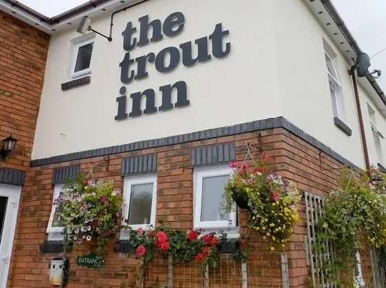 The Trout Inn - Dış Mekan