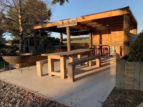 Trout n Trail BnB - Dış Mekan