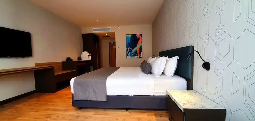 TROVE Johor Bahru - Öne Çıkan Resim
