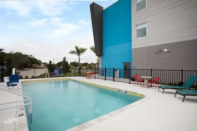 Tru By Hilton Bradenton I-75, FL - Havuz