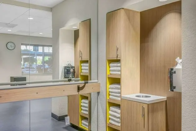 Tru By Hilton Lathrop, CA - Fitness