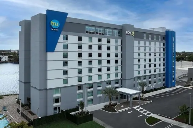 TRU by Hilton Miami Airport South Blue Lagoon, FL - Dış Mekan