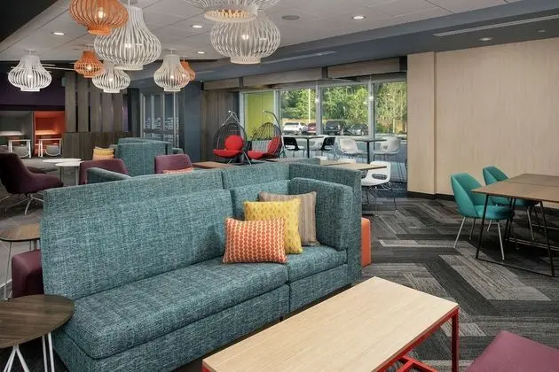 Tru by Hilton Mt Pleasant Charleston - Lobi