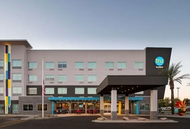 Tru By Hilton Phoenix Glendale Westgate, AZ - Dış Mekan