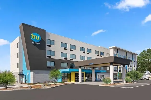 Tru by Hilton Portland Airport - Dış Mekan