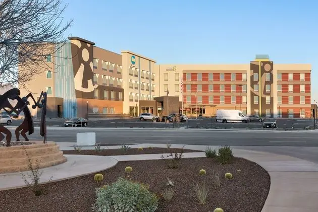 Tru by Hilton Scottsdale Salt River - Dış Mekan