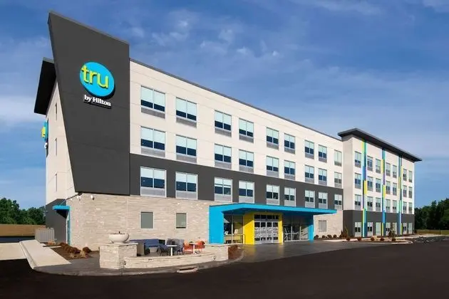 TRU BY Hilton Sharonville