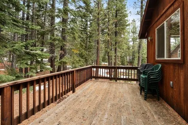 Truckee Pines Retreat - Dış Mekan