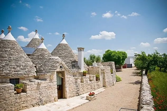 Trulli il Castagno - Öne Çıkan Resim