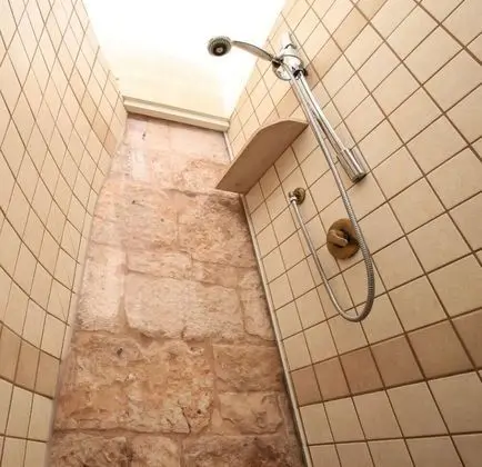 Trullo Degli Ulivi con Piscina e Idromassaggio - Banyo Tipleri