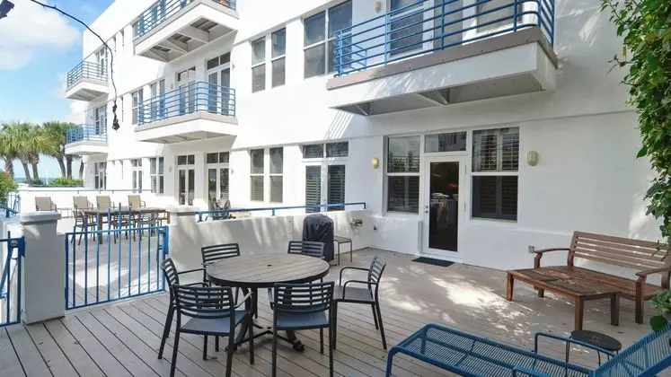 Truman's Hideaway by Avantstay Great Location w/ Patio, Outdoor Dining, BBQ & Shared Pool! Week Long Stays - Öne Çıkan Resim