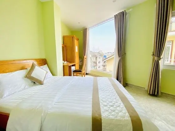 Trung Nhan Hotel