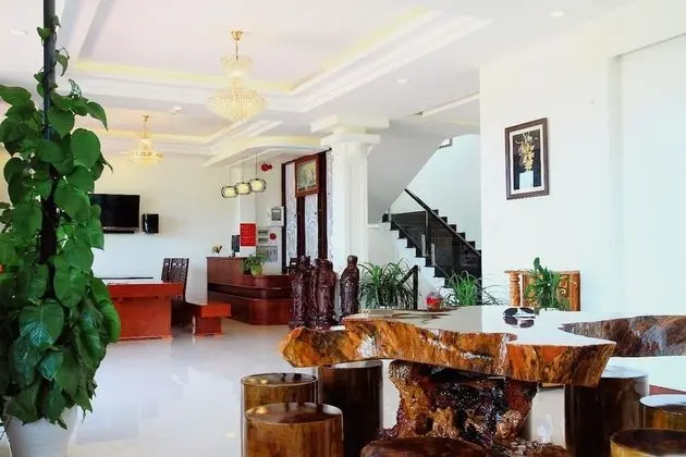 Truong Tinh Hotel - Lobi