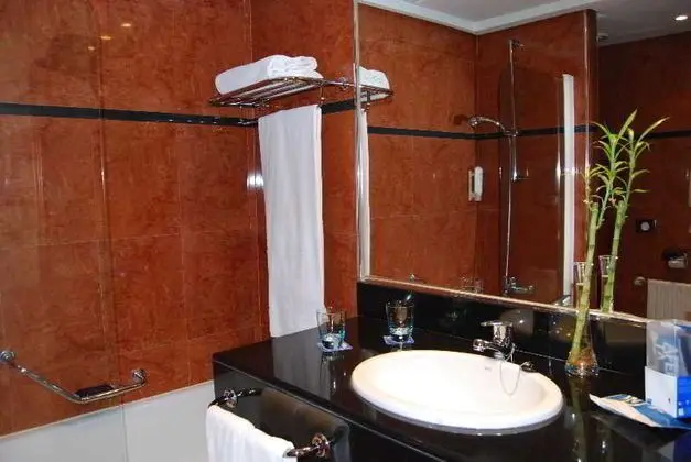 Tryp Alameda Aeropuerto - Oda