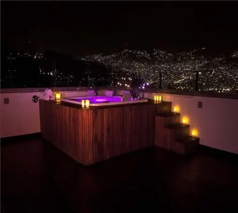 Hotel Tryp Medellin - Havuz