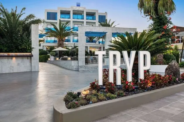 TRYP by Wyndham Corfu Dassia - Dış Mekan