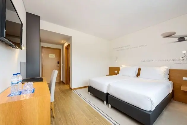 TRYP by Wyndham Leiria - Oda