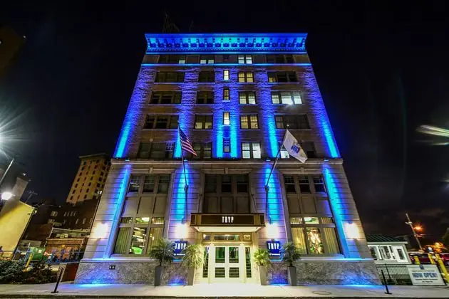 Tryp by Wyndham Newark Downtown