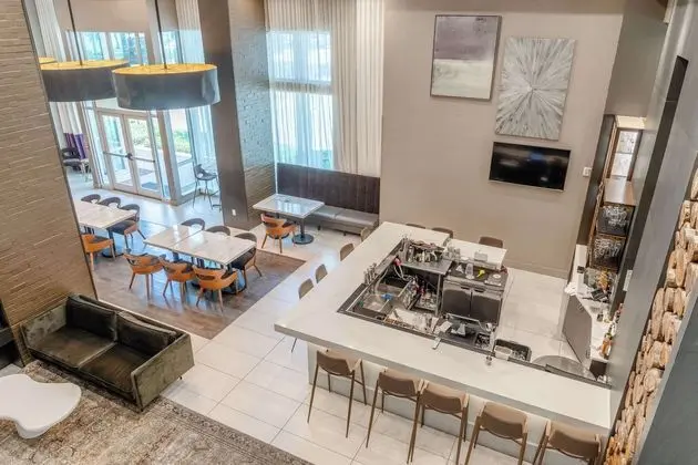 TRYP by Wyndham Savannah - Lobi