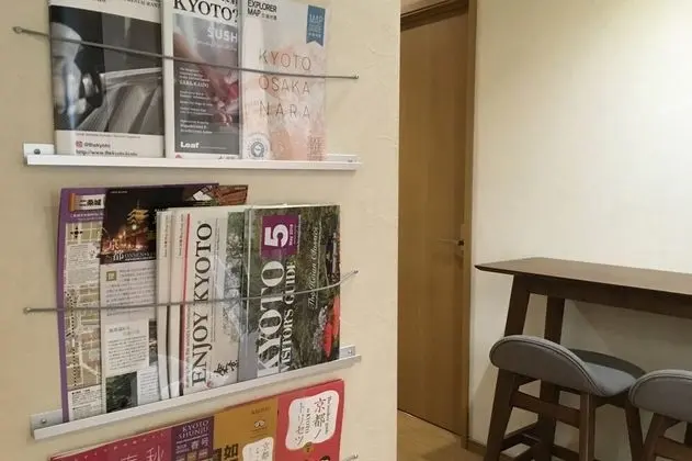 T's Guest House - Hostel - İç Mekan