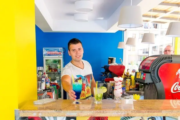 TSB Sunny Victory Apartments - Bar