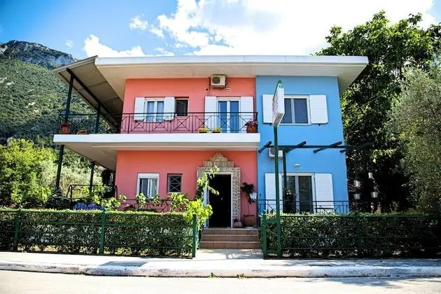 Tsertos Apartments - Dış Mekan