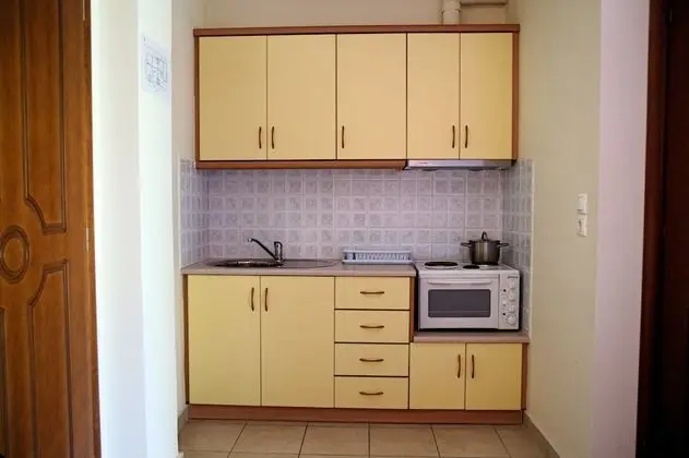 Tsertos Apartments - Mutfak