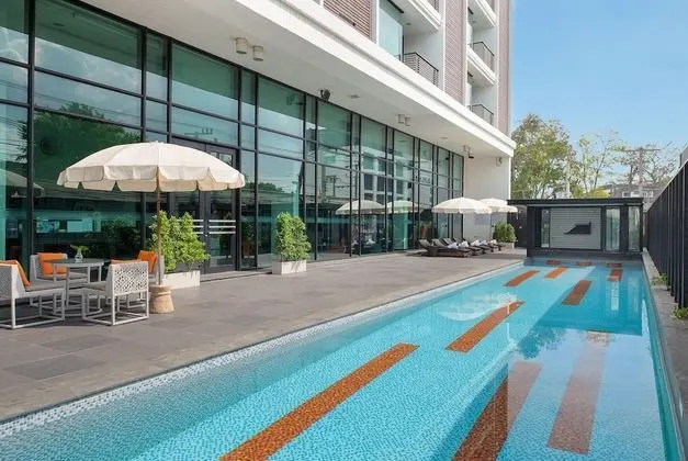 Tsix5 Hotel
