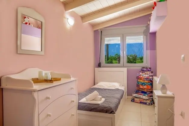 Tsoukalas Residence - Oda