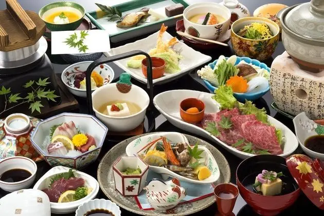 Tsuetate Keiryu no Yado Daishizen - Yerinde Yemek