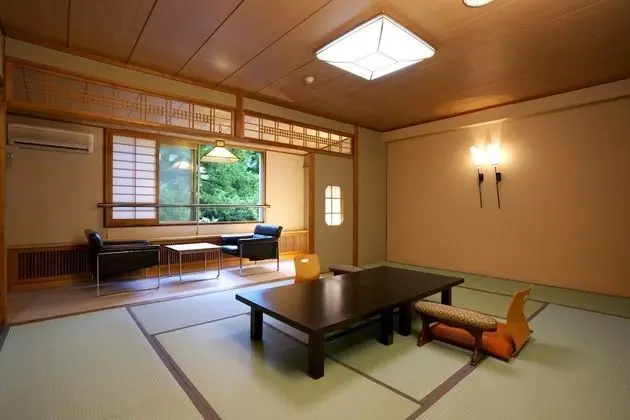 Tsukagoshiyashichibee - Oda