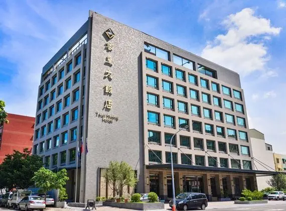 TSUN HUANG HOTEL