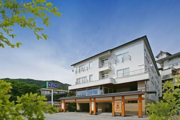 Tsuruya Hotel