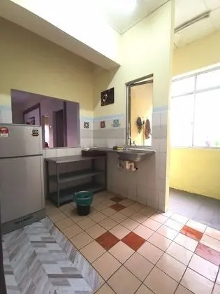 TT Suites Kota Kinabalu City Centre - Mutfak