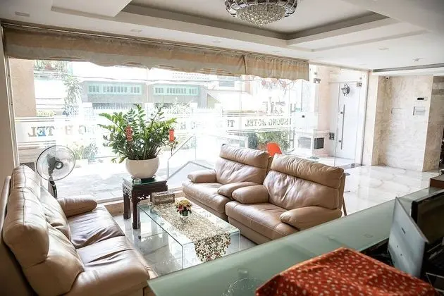 Tu Phuong Hotel