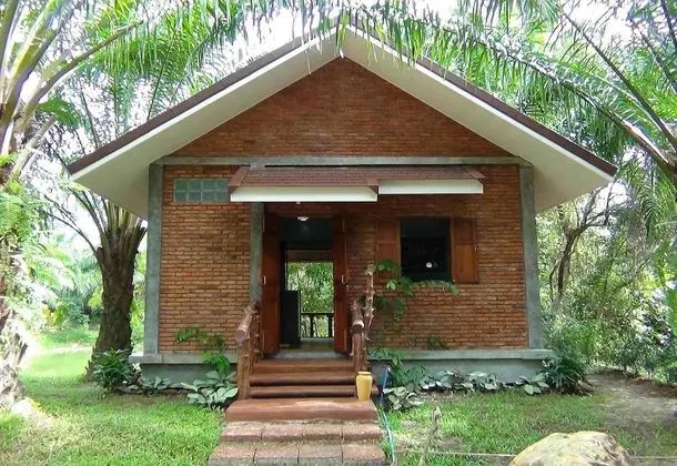 Tuaprodhome - Lobi