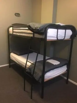Tuatara Lodge - Hostel - Oda
