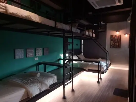 Tube Hotel - Öne Çıkan Resim