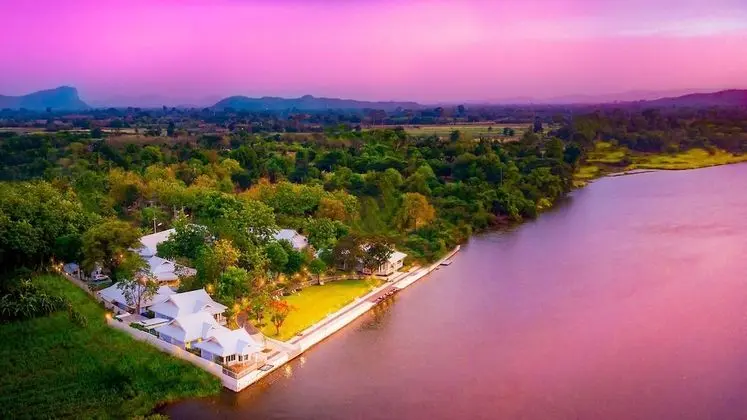 Tubtim Siam River Kwai Resort