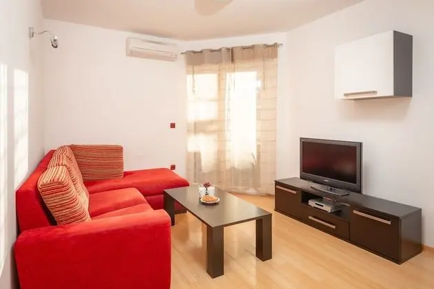 Villa Tucepi Apartments - İç Mekan