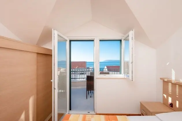 Villa Tucepi Apartments - Oda