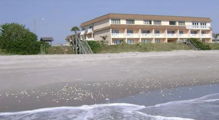 Tuckaway Shores Resort - Genel