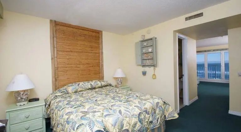 Tuckaway Shores Resort - Genel