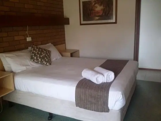 Tudor House Motel - Oda