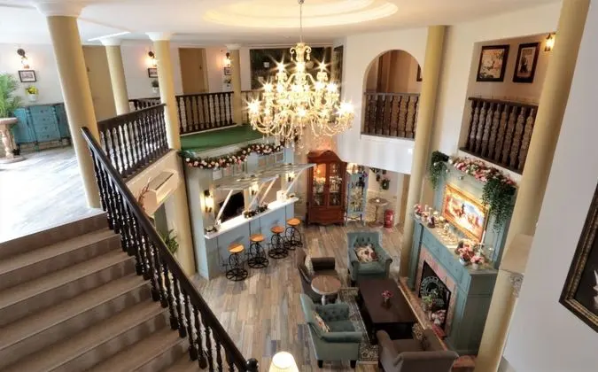 THE TUDOR