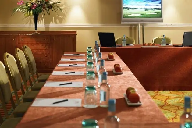 Tudor Park Marriott Hotel & Country Club